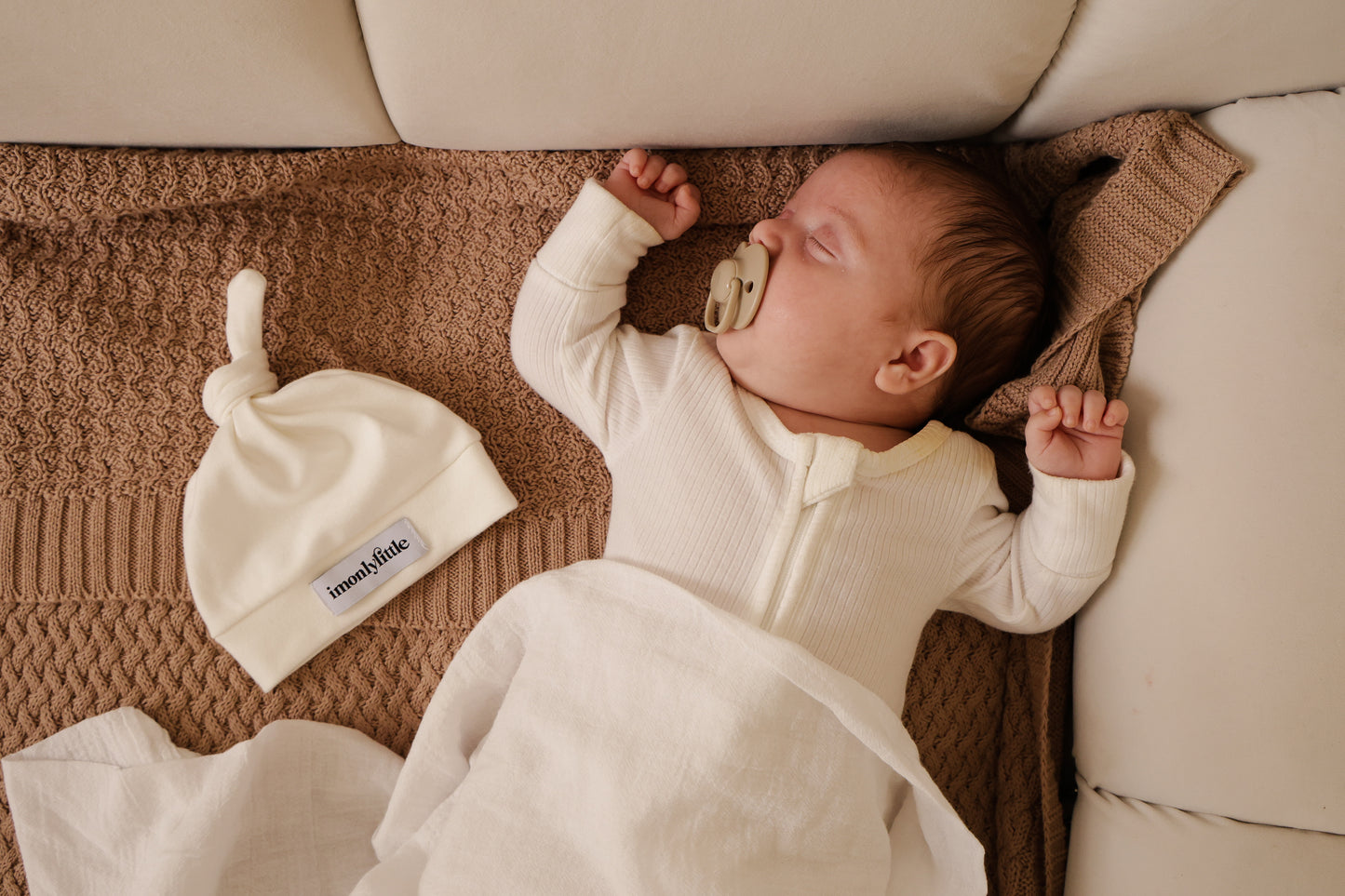 Newborn Swaddle Set